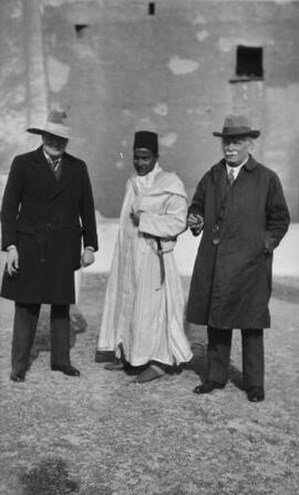 [David Lloyd George and Winston Churchill with the Caid, Brahim El Glaoui]
