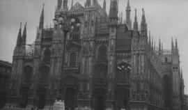[Milan Cathedral, western facade] : [Duomo di Milano, western facade]